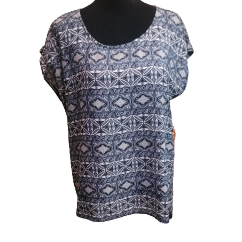 Pink Rose Black/white print top